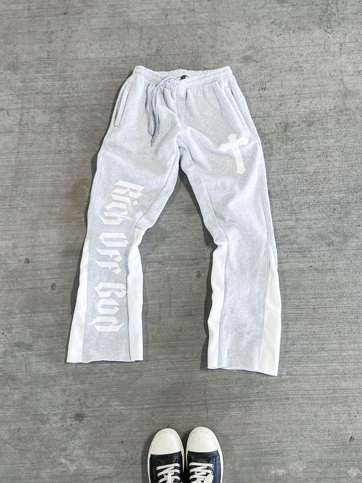 Rich Off God Flare Sweatpants - Smoke